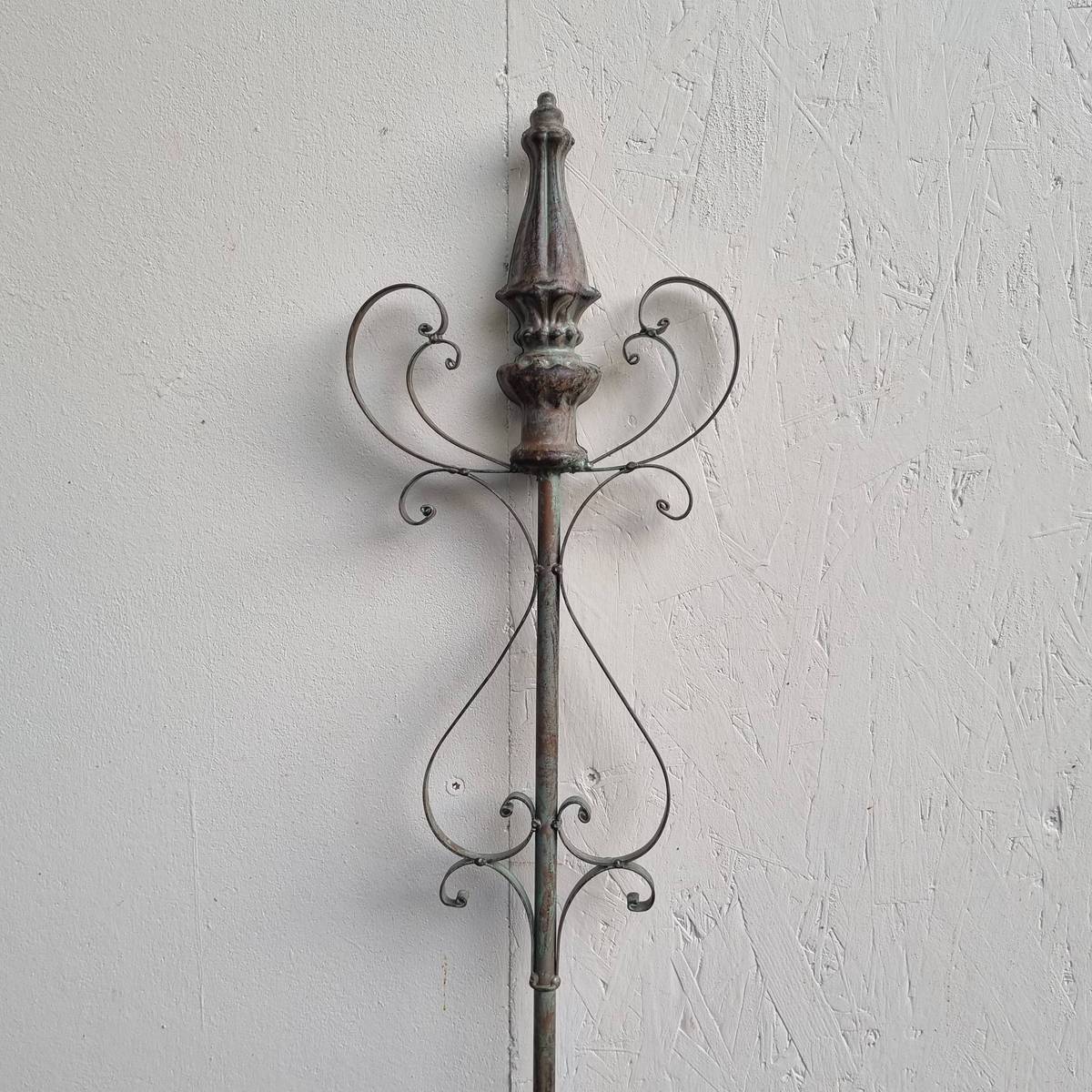 Stab mit Deko aus Metall, 156 cm 