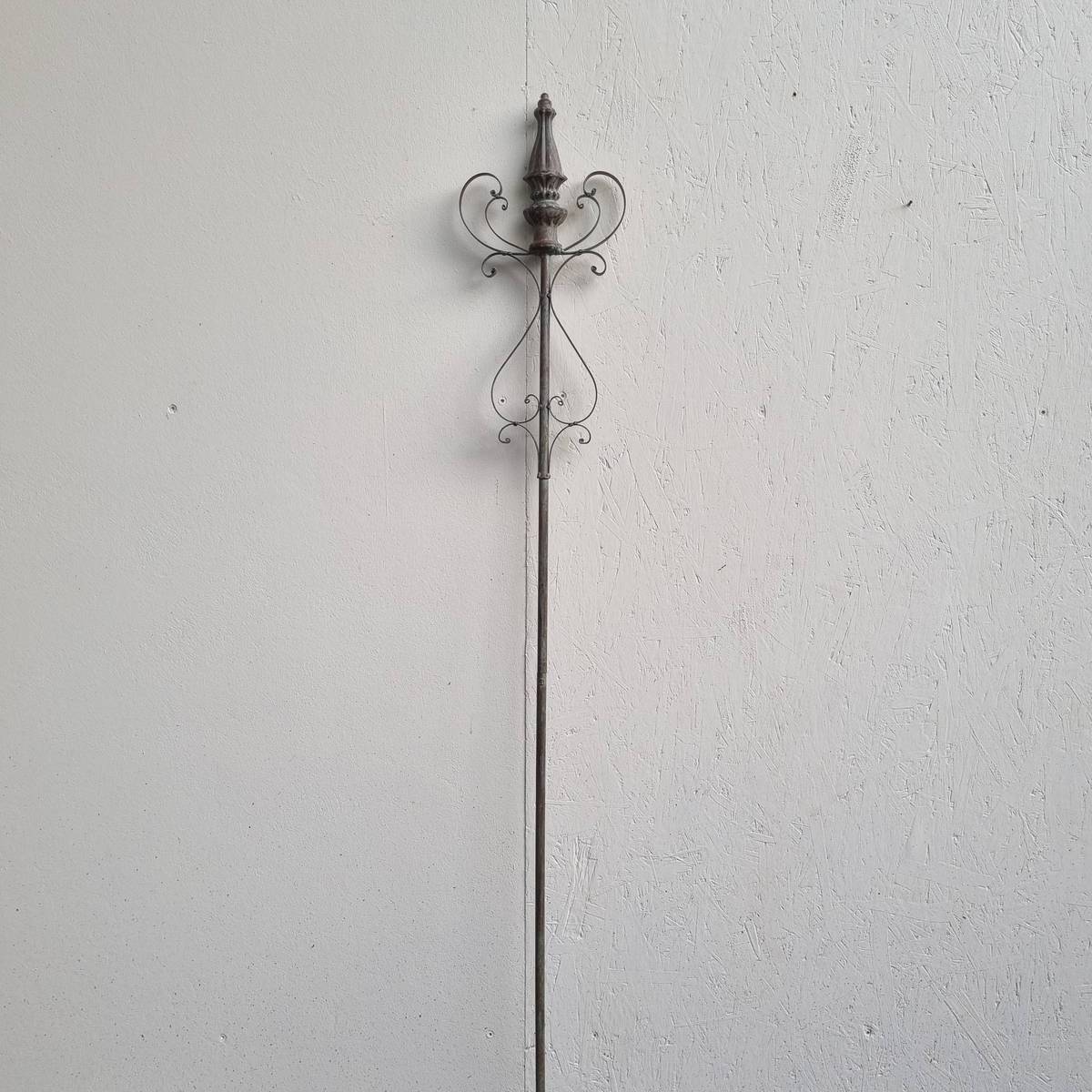 Stab mit Deko aus Metall, 156 cm 