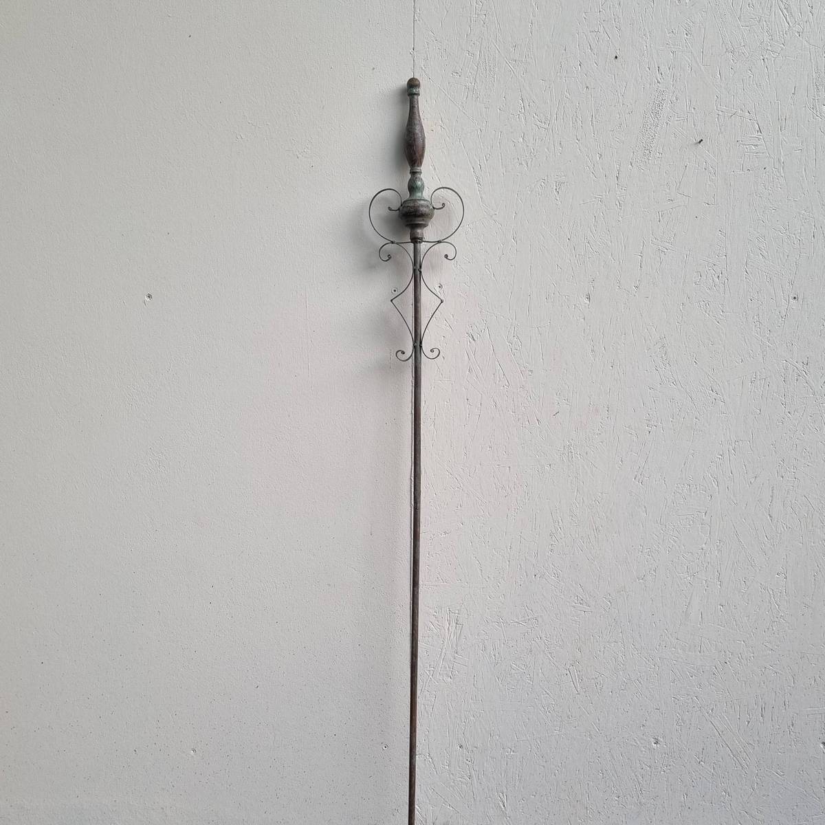 Tige avec deco en métal, 154 cm 