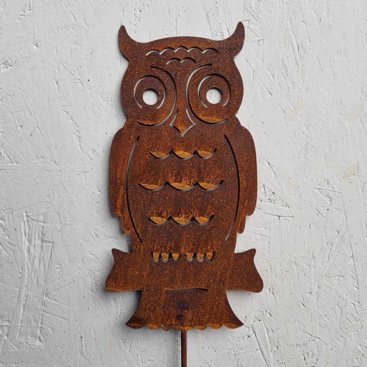 Hibou en fer rouillé, sur tige, 70 cm 