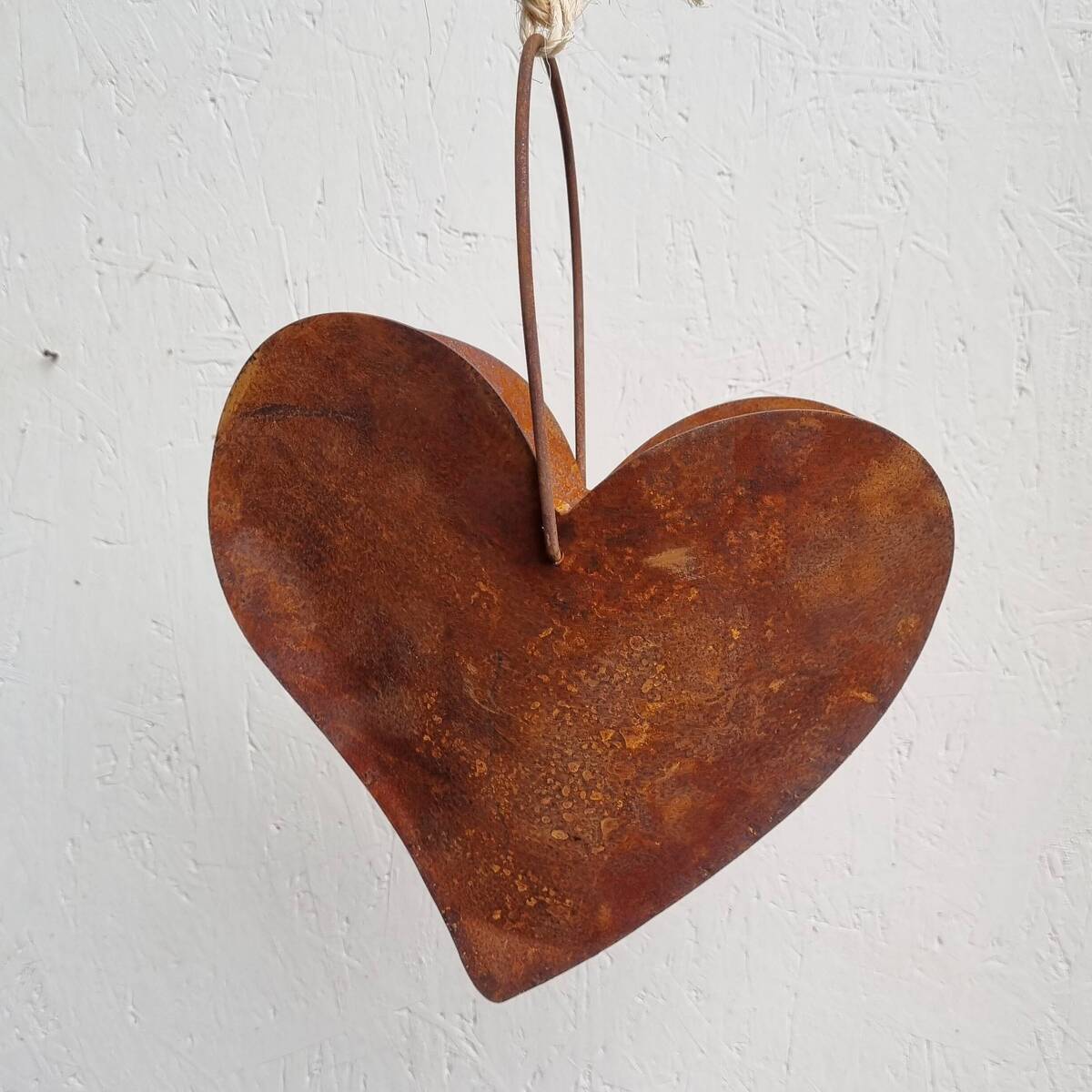 Herz aus Rosteisen, zum hängen, 34 cm 