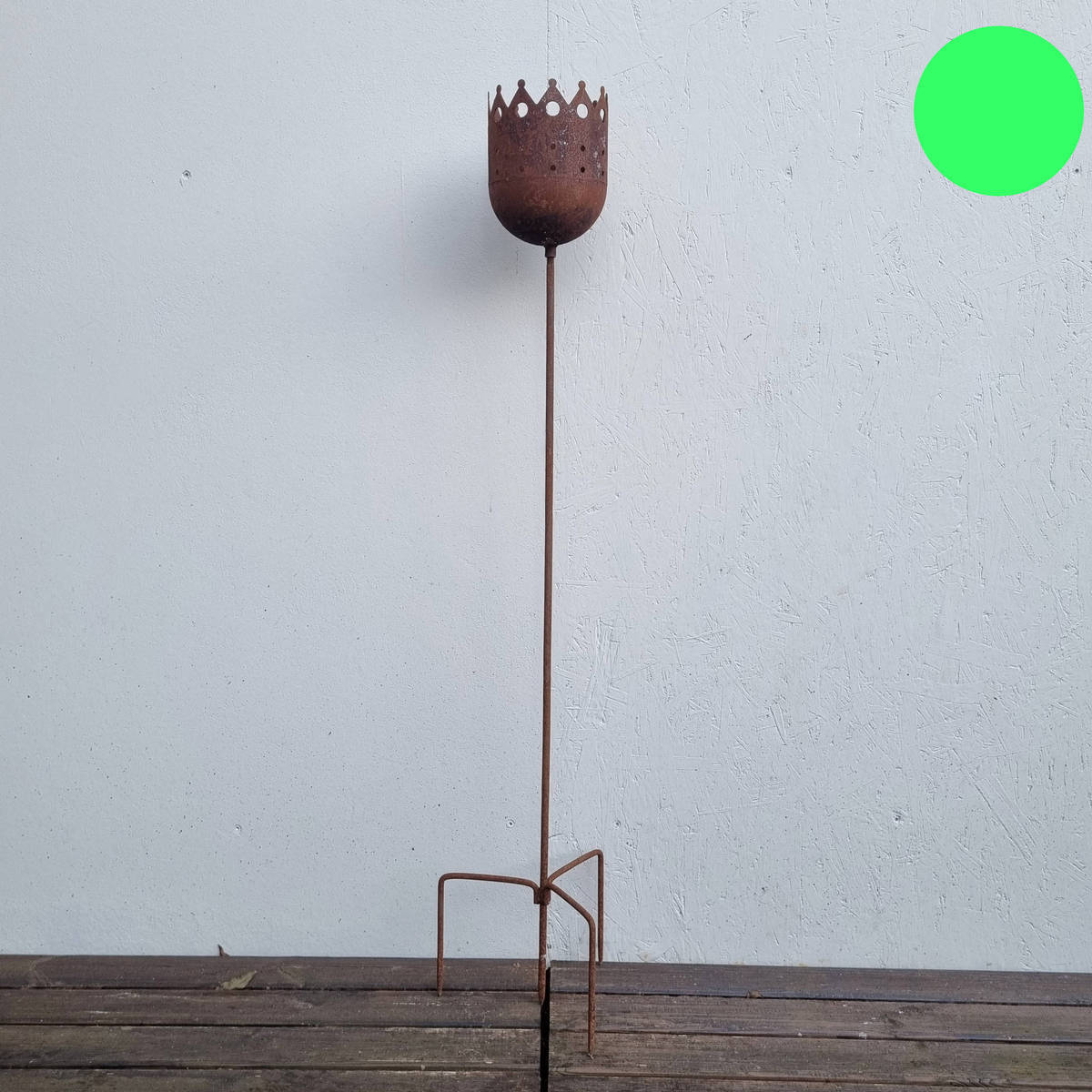 Windlicht aus Rosteisen, auf Stab, 110 cm 