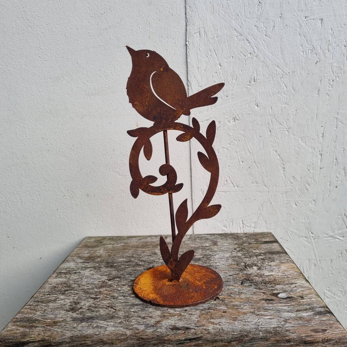 Vögelchen auf Ast, aus Rosteisen, 25 cm 