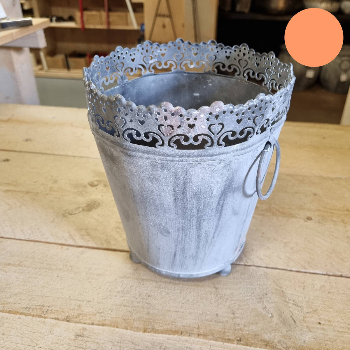 Cache-pot en métal vieilli, 24 cm 