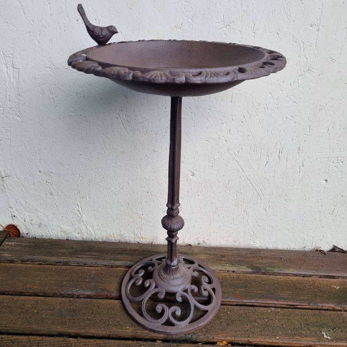 Abreuvoir pour oiseaux, en fonte, D.36 cm H. 58 cm 