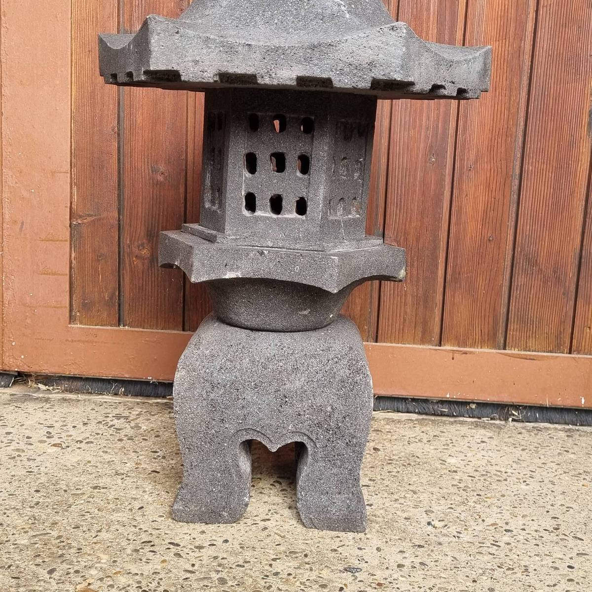 Lanterne Japonaise en pierre agglomérée, 65 cm 