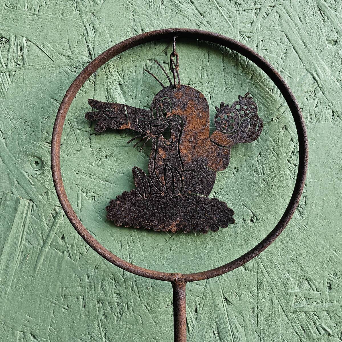 Taupe sur tige, en fer rouillé, 159 cm 