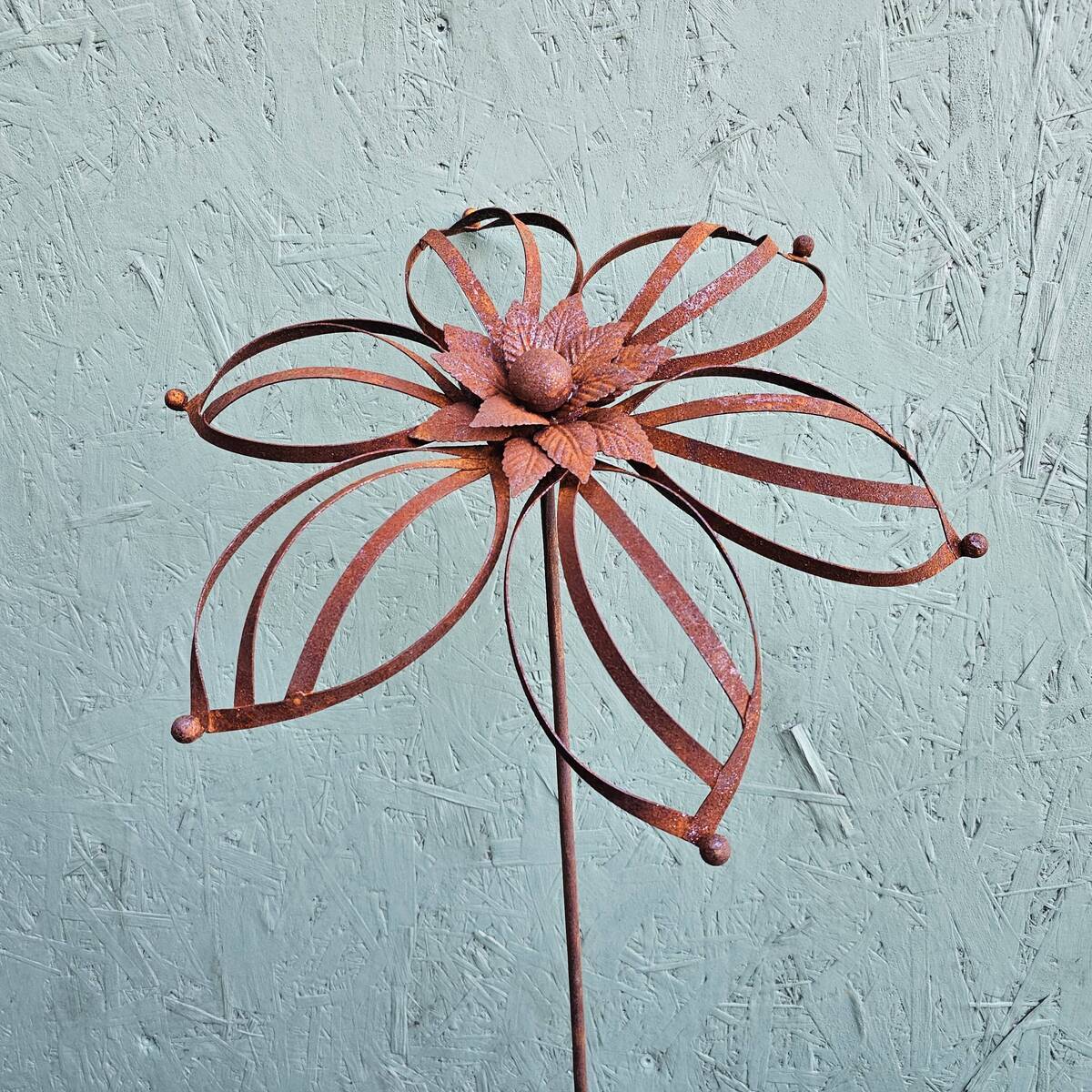 Fleur en fer rouillé, 120 cm 