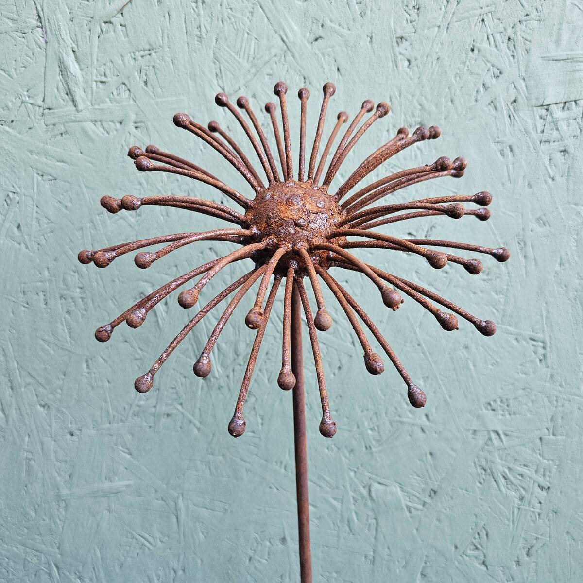 Fleur en fer rouillé, 137 cm 