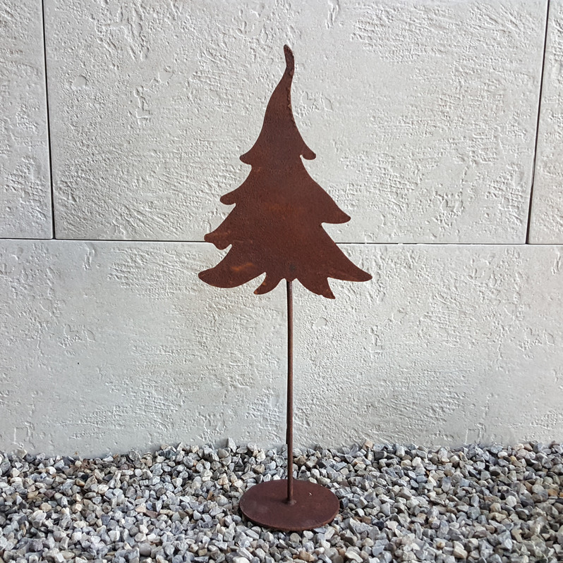 Branche de pin ou de sapin avec cône de sapin sur fond blanc Éléments de décoration d'hiver du
