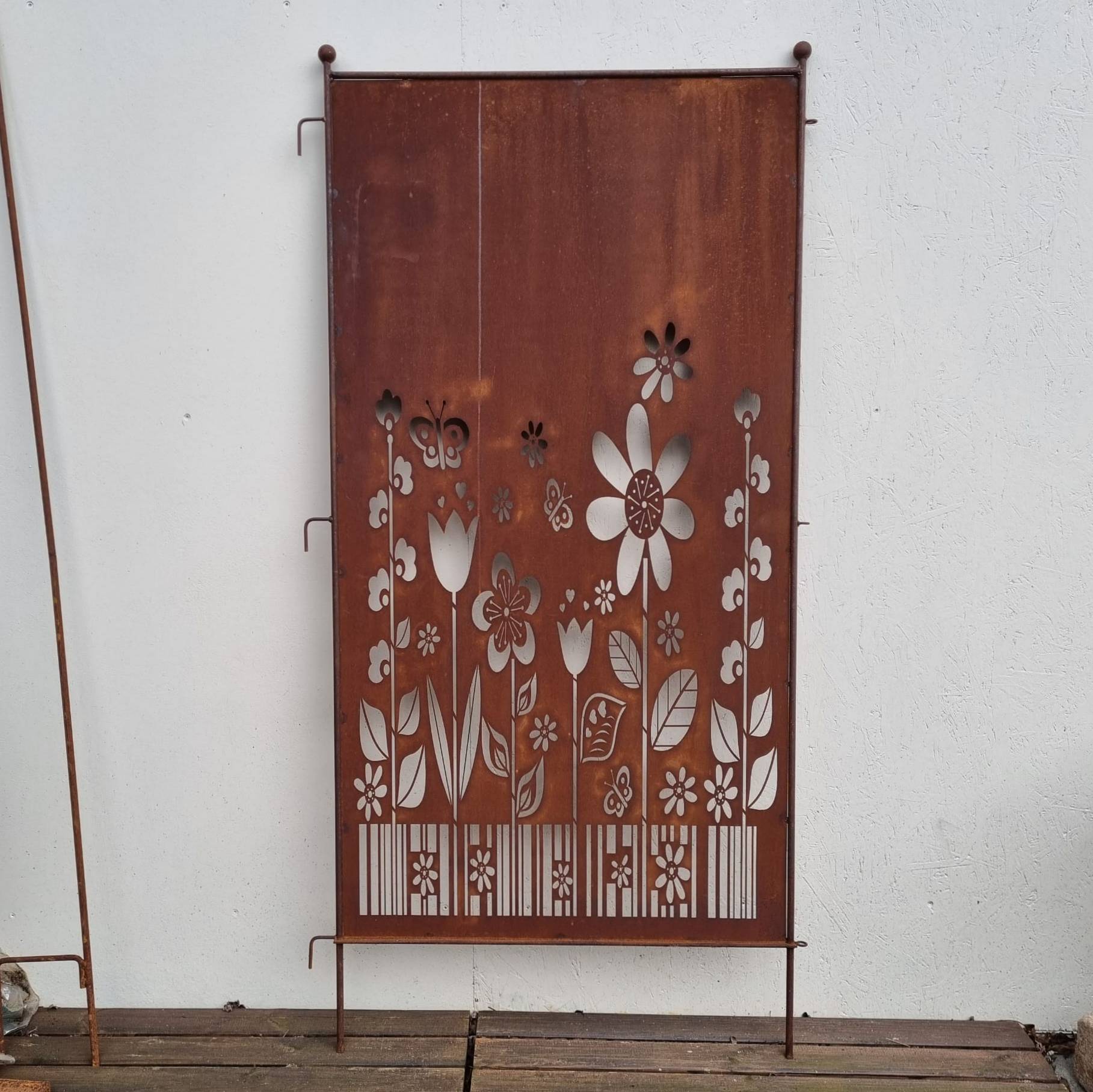 Sichtschutz aus Rosteisen, Blume